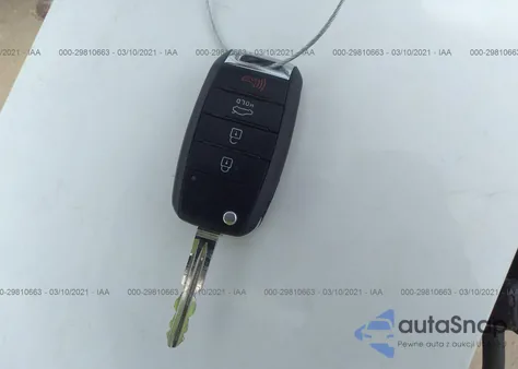 2016 Kia Forte Lx z USA, uszkodzony, nr VIN KNAFK4A63G5501313